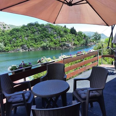 Mali Raj Apartmani Цетинє Екстер'єр фото